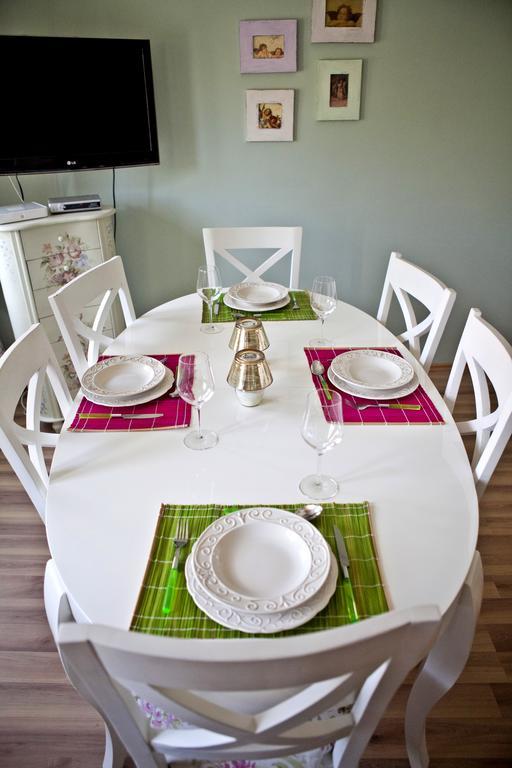 Shabby Chic Apartments Шибеник Номер фото