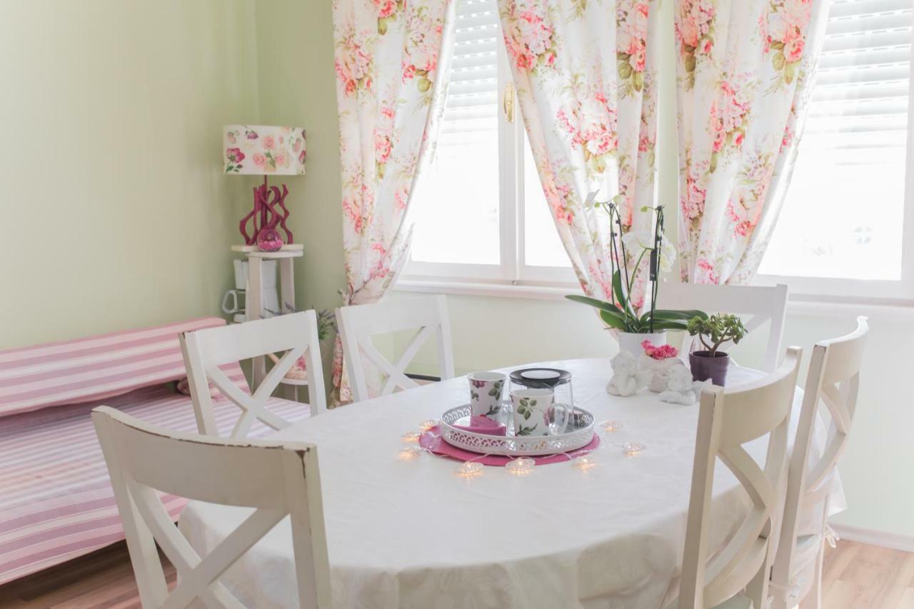 Shabby Chic Apartments Шибеник Экстерьер фото