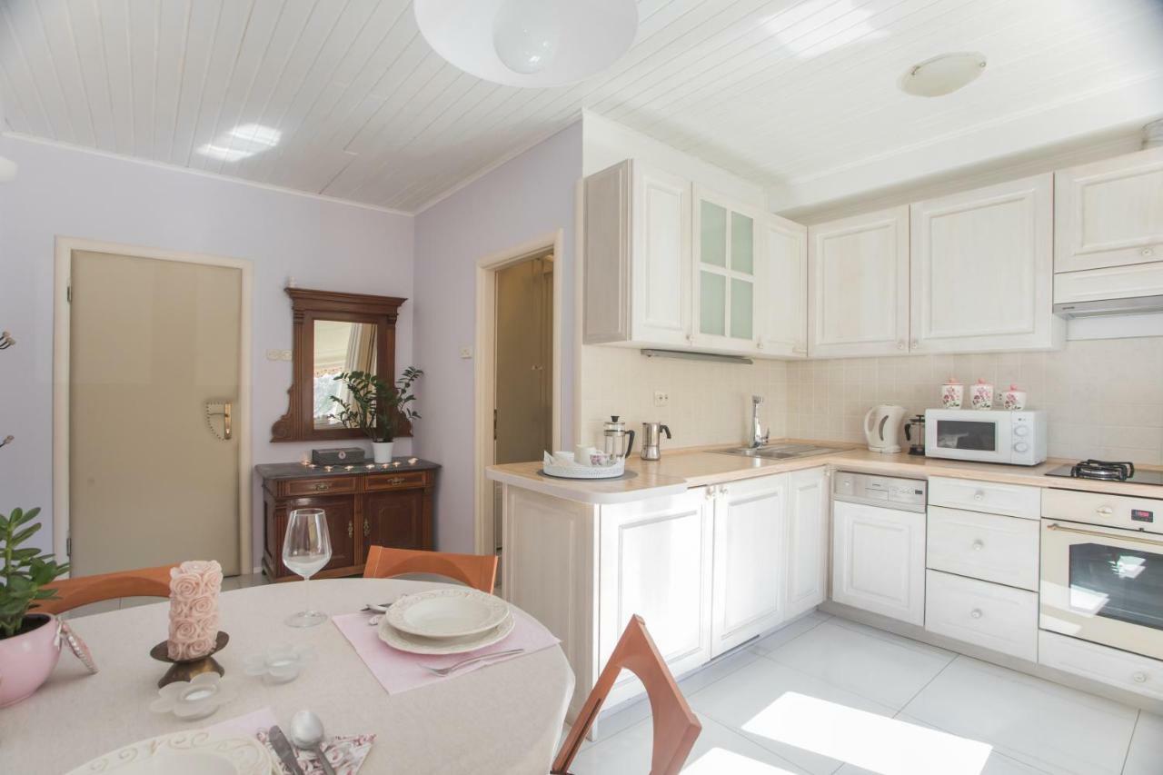 Shabby Chic Apartments Шибеник Экстерьер фото