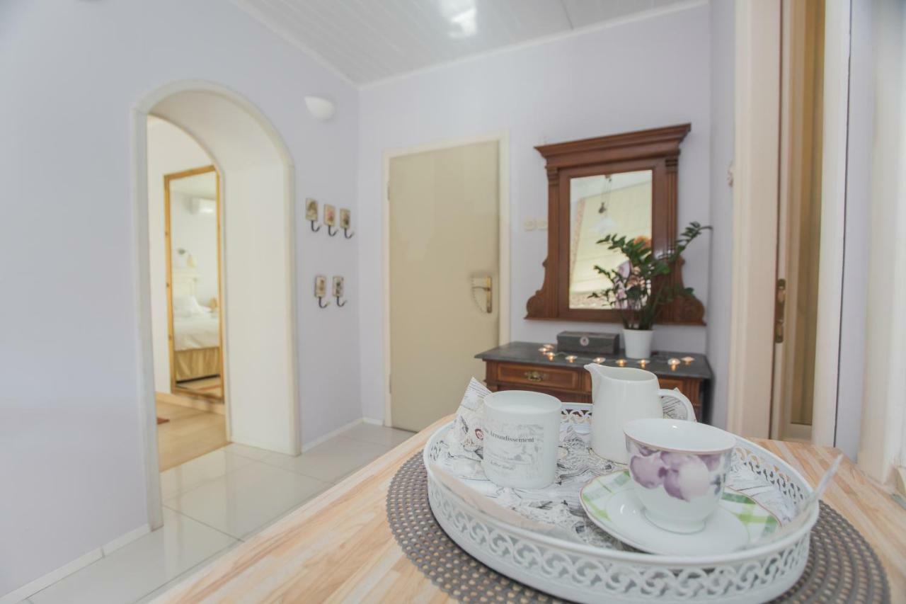 Shabby Chic Apartments Шибеник Экстерьер фото