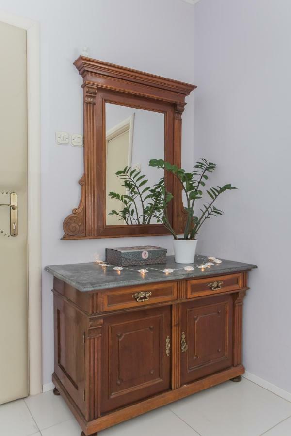 Shabby Chic Apartments Шибеник Экстерьер фото